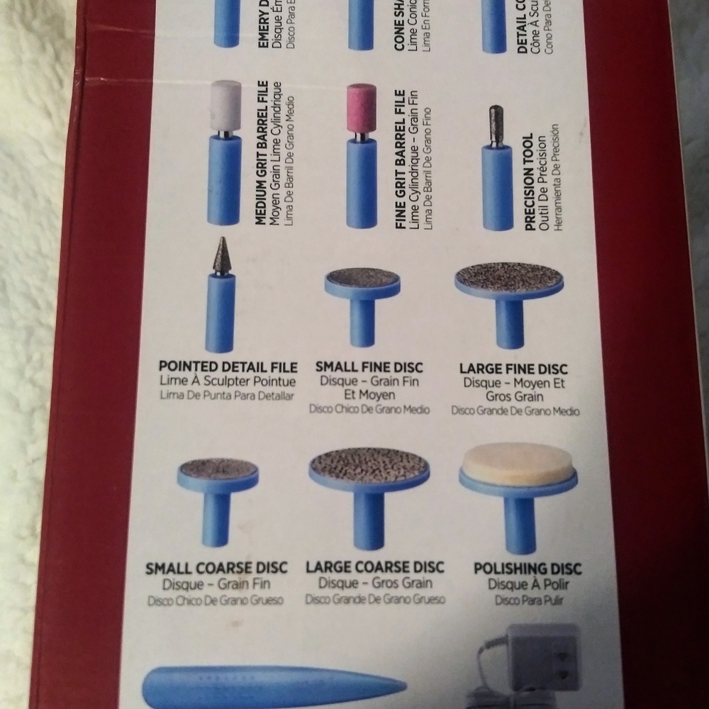 LAST ONE! New York-All in One Nail Care Kit - Picture 3 of 4